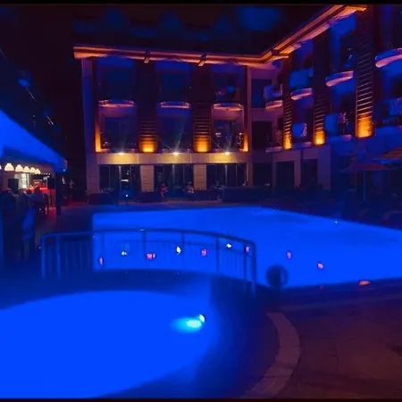 Hotel Astoria Park &