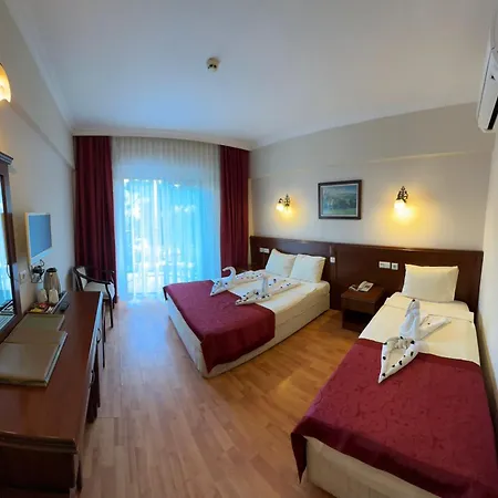 Hotel Astoria Park & 4*